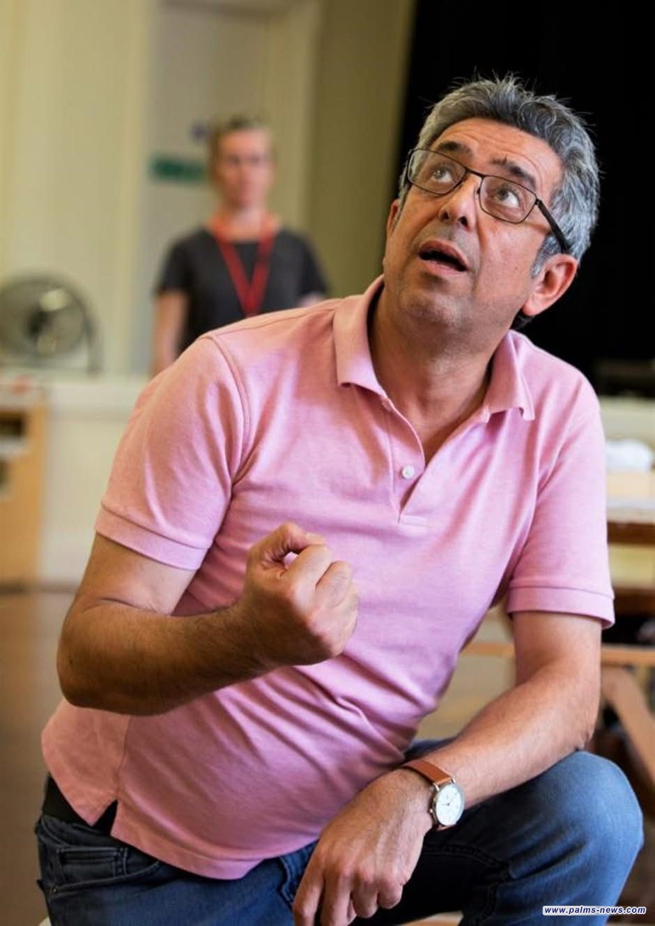 عمر هلال يضم الممثل العراقي رسول الصغير إلى طاقم فيلمه الجديد "أضعف خلقه"